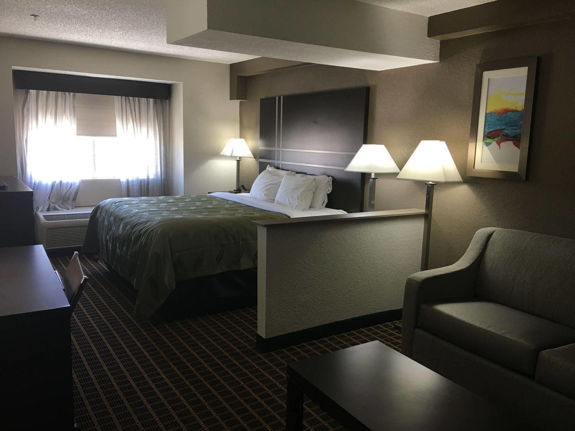 Quality Inn&Suites El Paso I-10 Exterior foto
